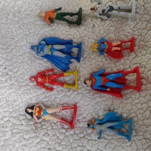 Justice League Figures (8) DC s17 in Good Condition.